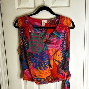 Red Floral Sleeveless Wrap Tank Top with Tie Fronta